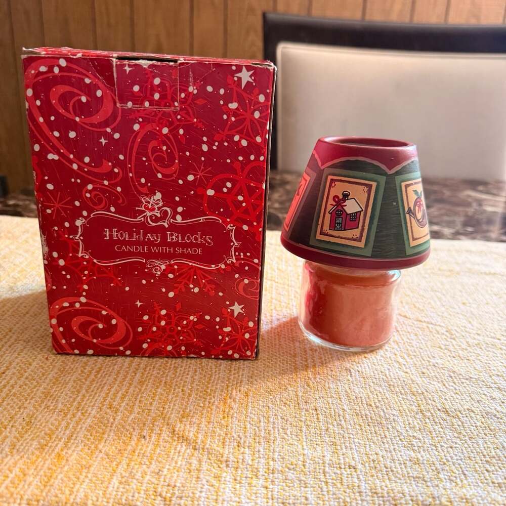 Great American Opportunities Holiday Blocks Candle With Shade